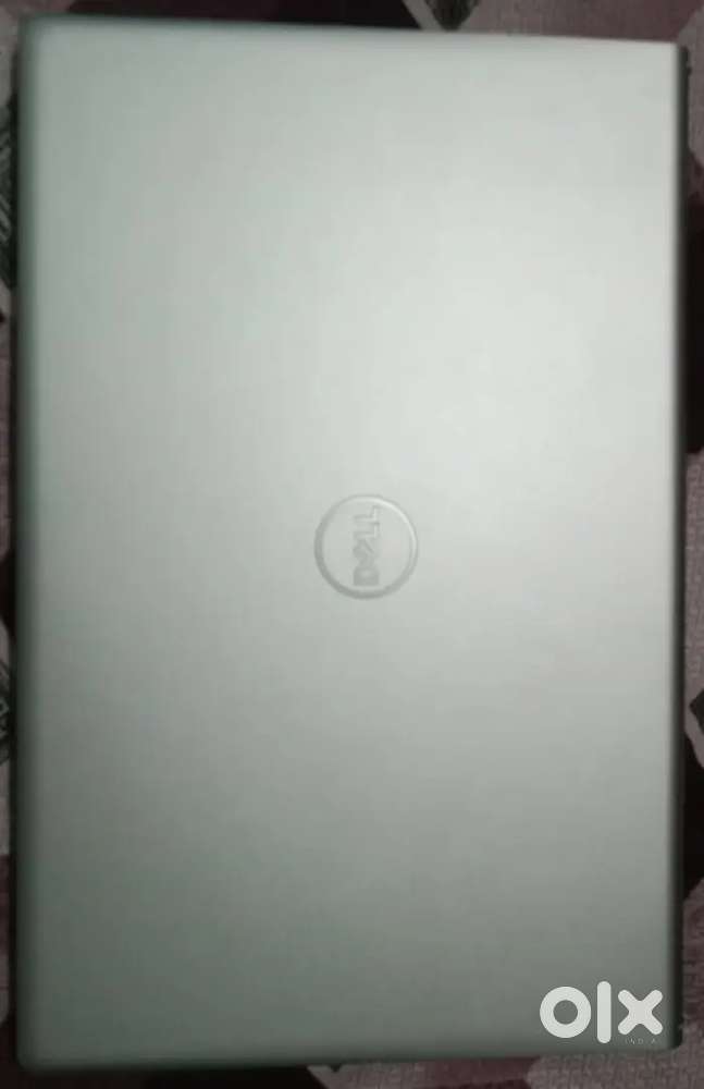 Dell Inspiron 15 3520