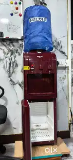 VOLTAS WATER DISPENSER FOR IMMEDIATE SALE