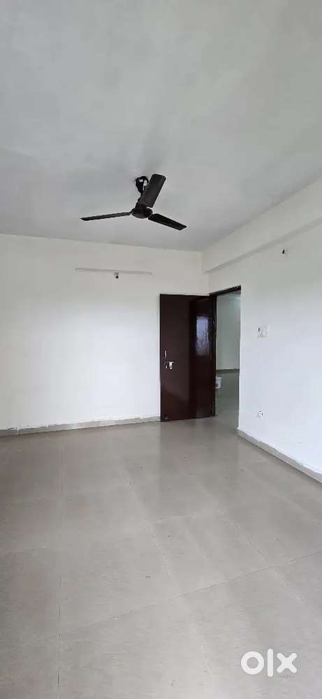 3BHK Premium Flat for SALE (AmethiyaNagar)