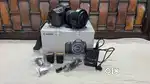 canon 5d Mark III body only + 2 original batteries with charge