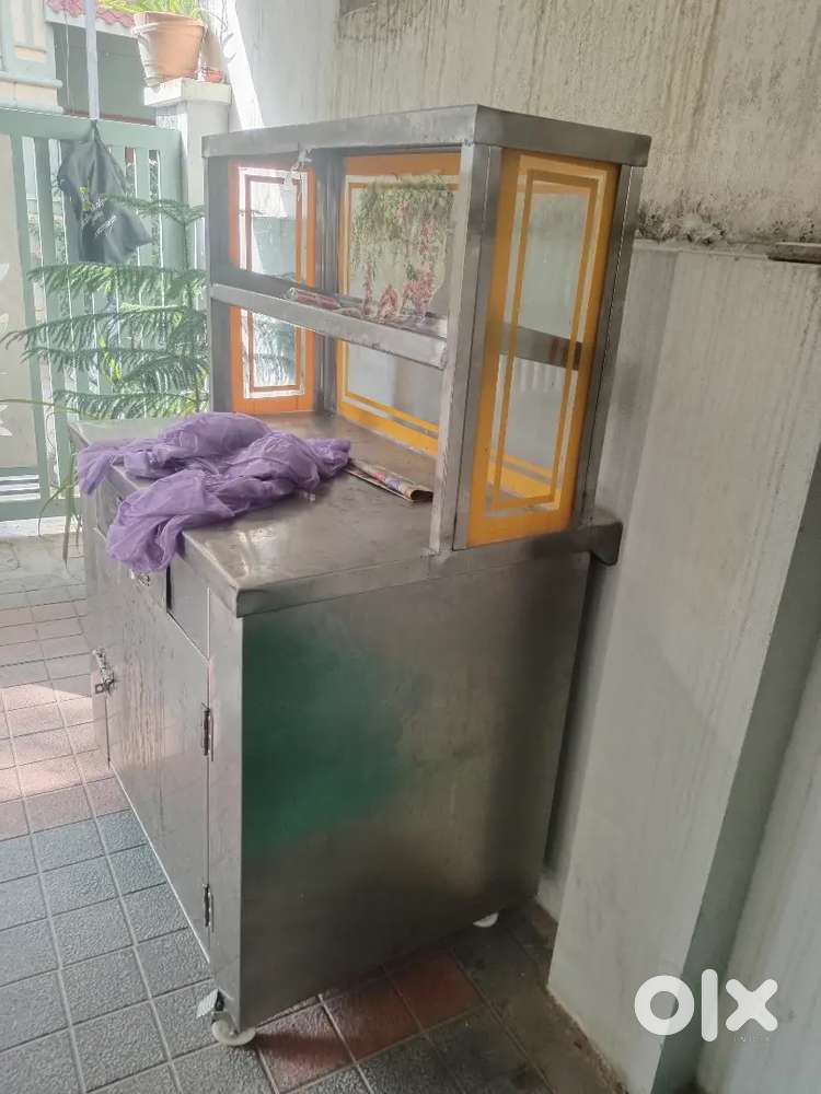 Mirchi bajji display counter