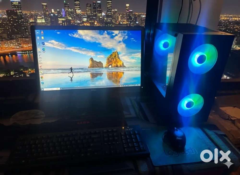 All types laptop and desktop sell and service available