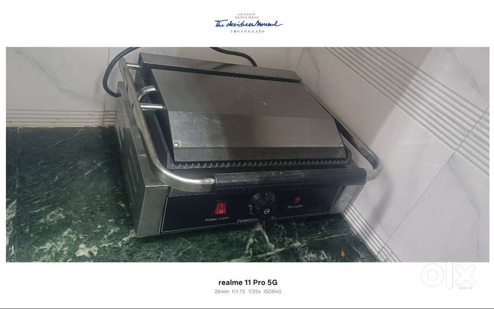 Sandwich griller for one month use brand new condition big size