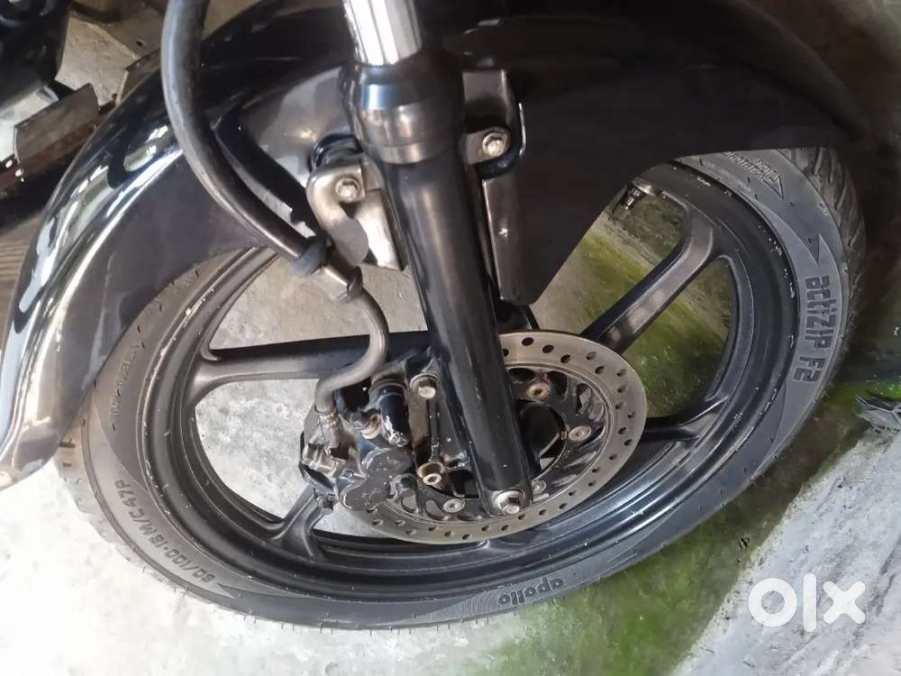 New battery new gari condition tyre new.