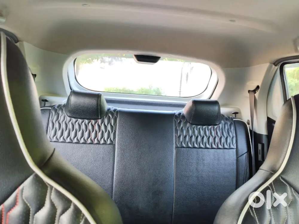 Maruti Suzuki S-Presso 2022
Full quality vehicle