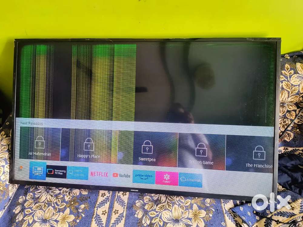 50 nd 32 Inch Tv For Sale