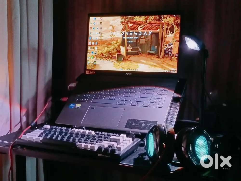 Gaming Laptop with Graphics Card. Acer Aspire 5 with i5 12th Gen