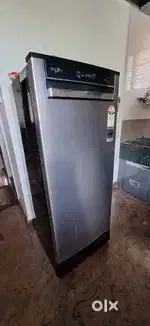 Single door fridge