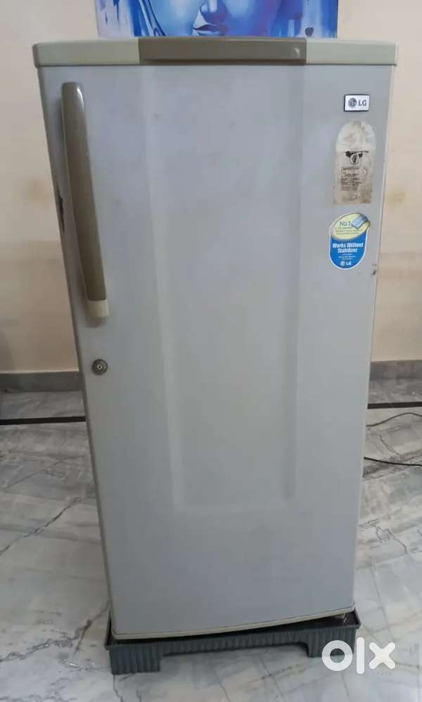 LG Refrigerator 175 LTR, Washing Machine 6.5KG, Folding bed & Cabinet.
