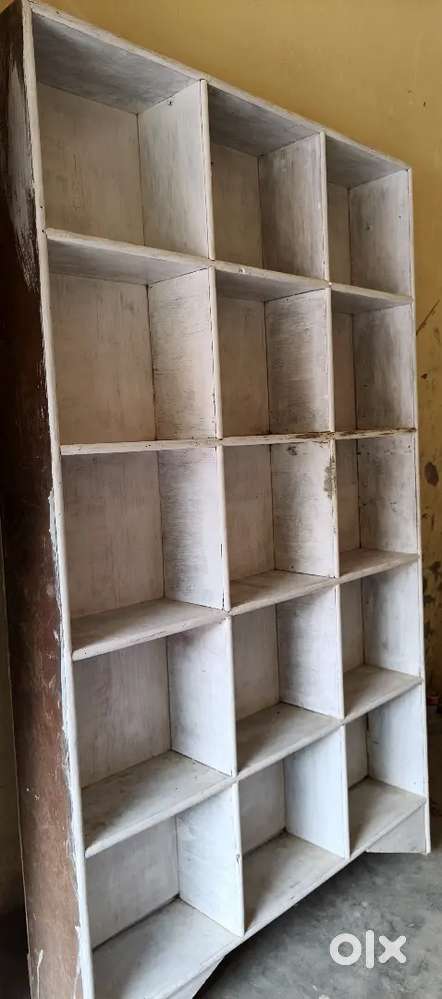 Kirana store racks 4 pcs 6 month old