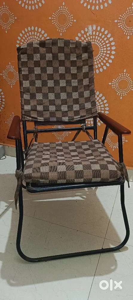 Chair Iron