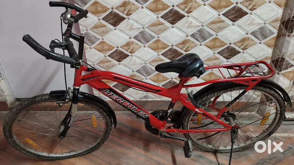 Hercules brut cycle well maintained