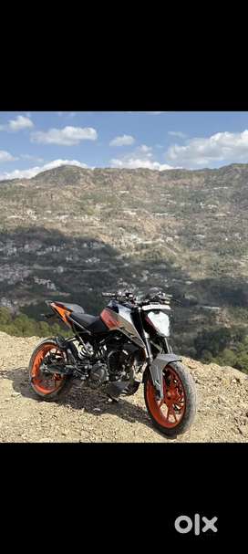 Ktm duke 200 2023 modal CH01 number