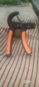 Hand gripper