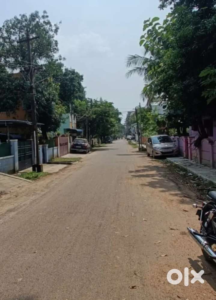 Medavakkam Rg nager land 1300sift cmda approved siz 25/52 south faci