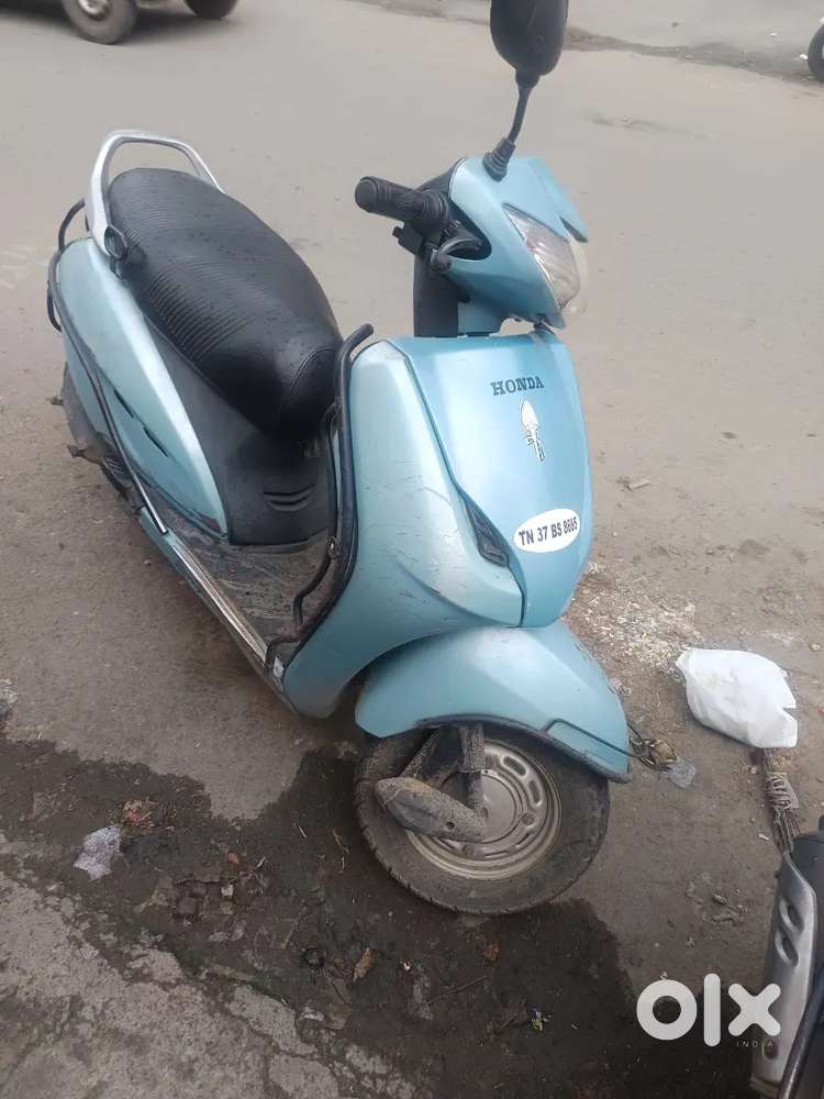 2 New Tires, new battery,new seat cover