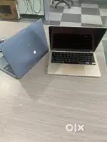 Macbook Air M3 Chip/2024/8gB RAM 256GB SSD/Good working/With Bill