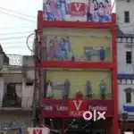V - MART  में लड़के और लड़कियों की जरूरत है तुरंत आप्लाई करे।