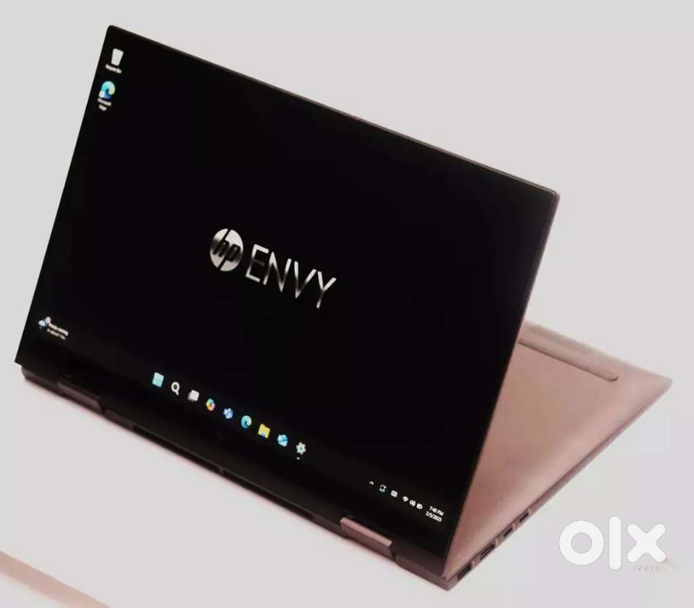 HP Envy X360 2 in 1 15.6 ( 1TB SSD , Intel Core i7 12th Gen 2.10 GHz