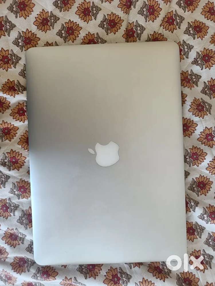 Mac Air Laptop