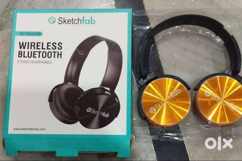 Sketchfab Bluetooth Headset