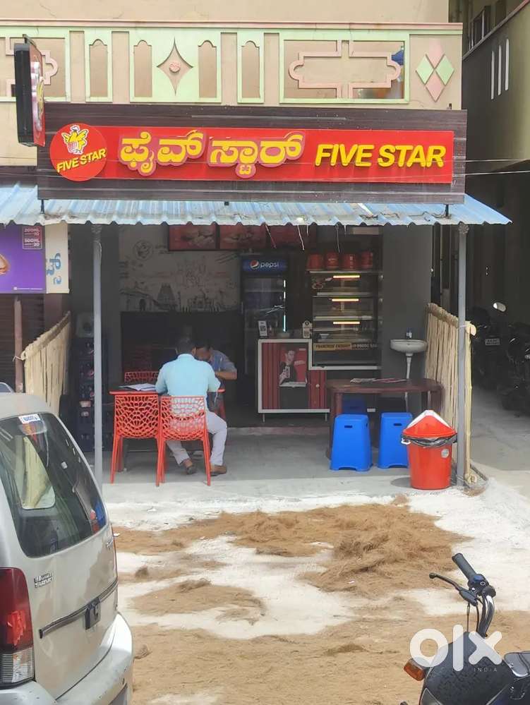 Shop keeper for five star chicken