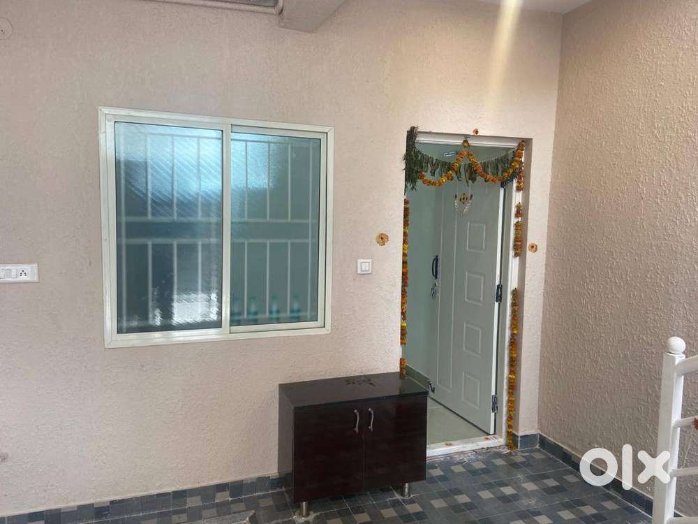 1 BHK FLATS FOR RENT IN ROOPENA AGRAHARA NEAR METRO