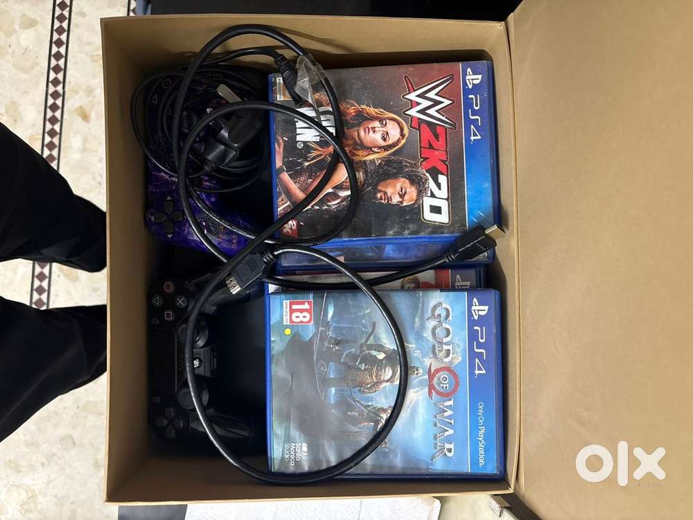 PS4 1TB  PERFECT CONDITION ON SALE