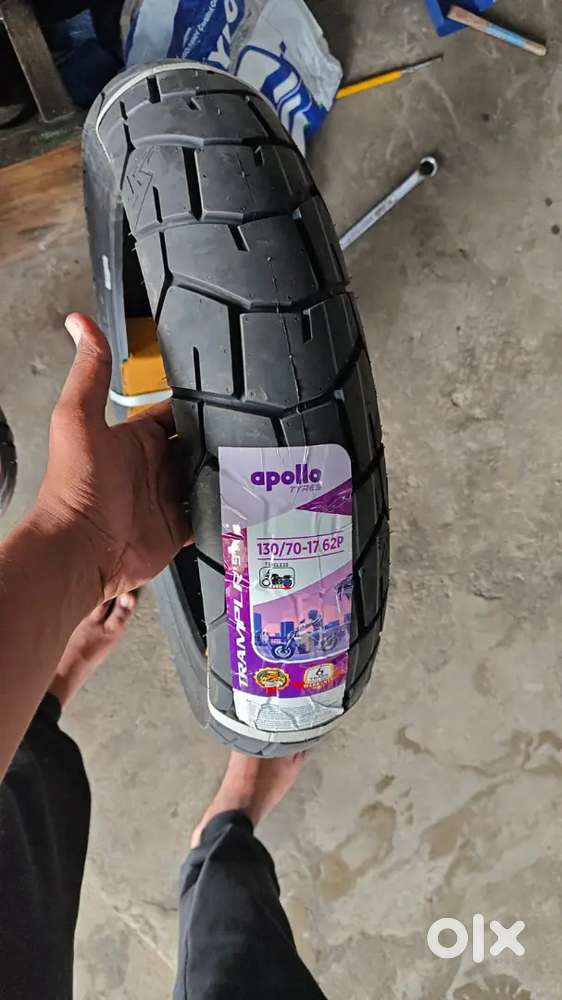 Bike tyre (Apollo)