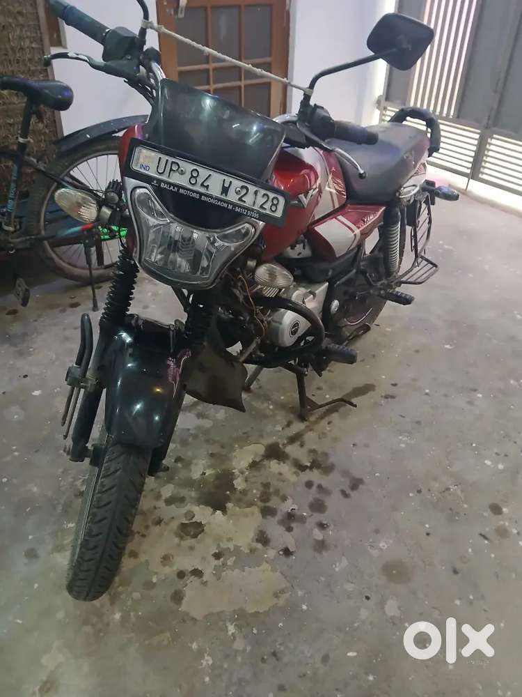 Bajaj V12 125cc bike in proper maintained condition