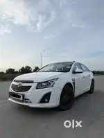 Chevrolet Cruze 2014 Diesel Well Maintained + two keys