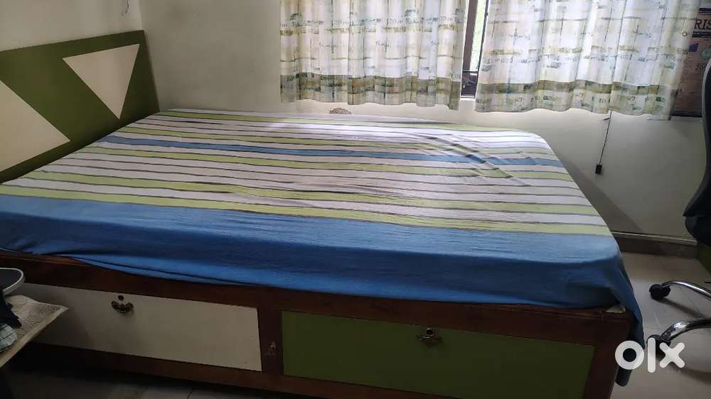 Sheesham Bed with mattress