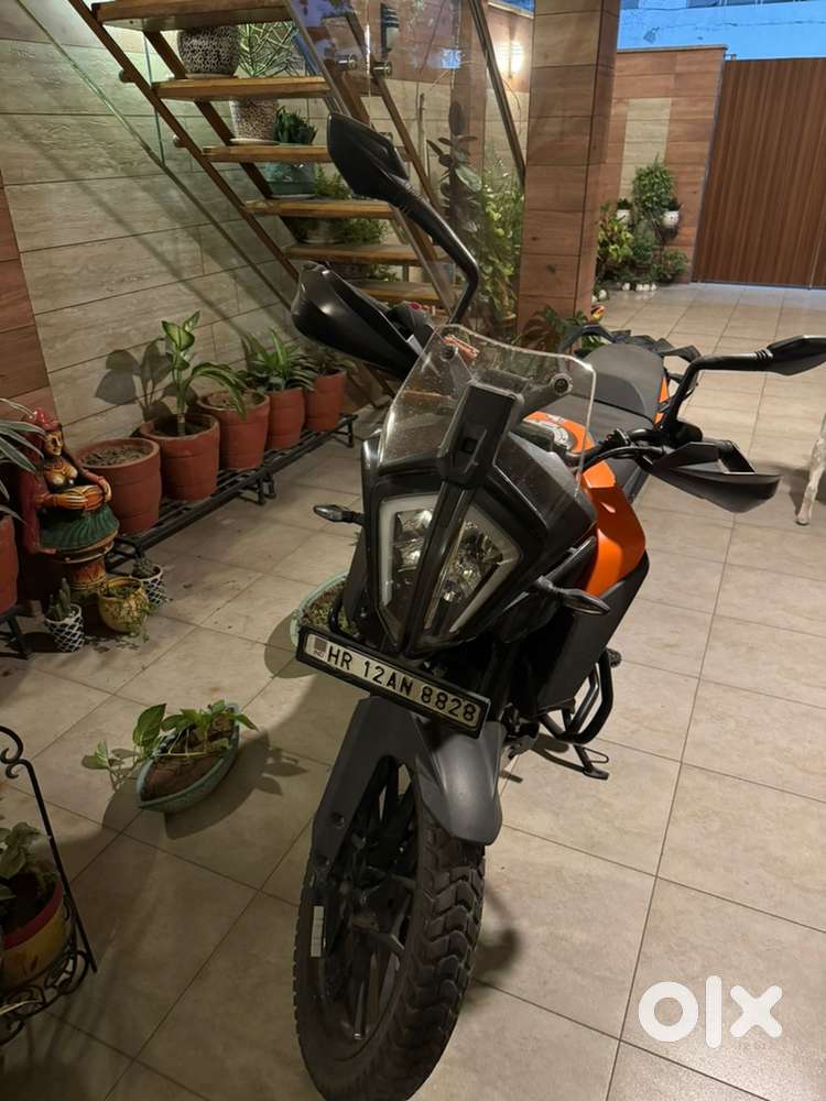 Pirelli tires. New chain and new sprocket. New injectors