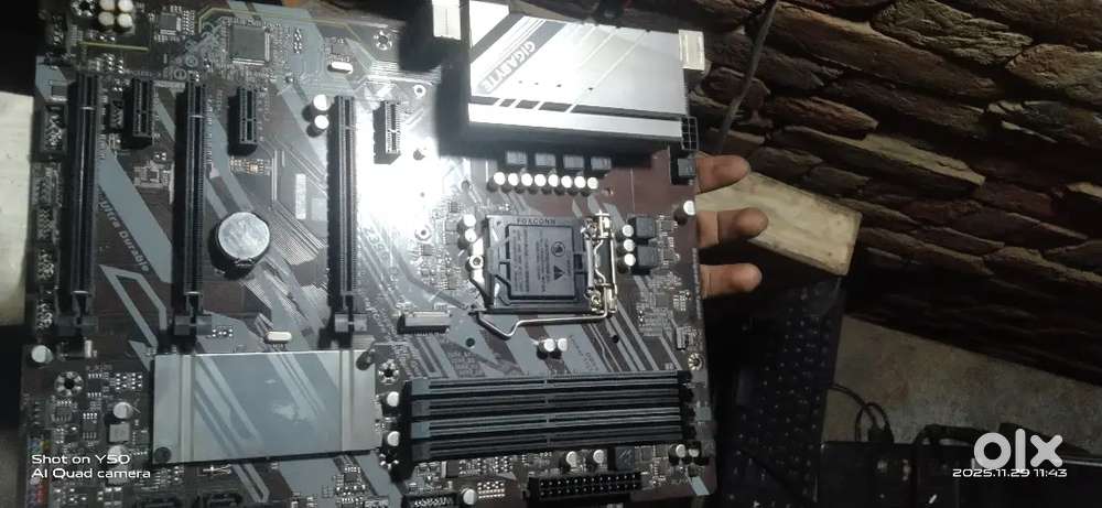 Gigabite z390d motherboard