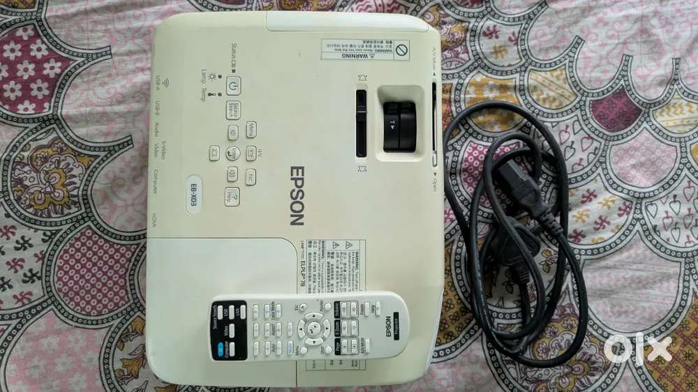 Epson EB X03