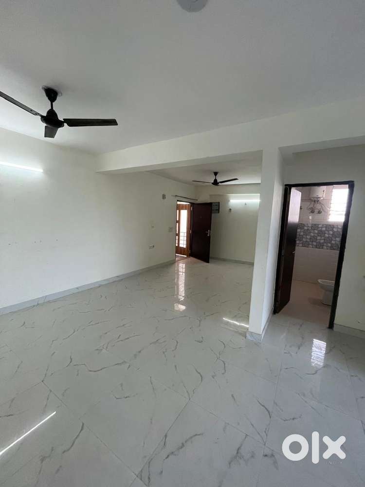 3BHK unfinished Flat For RENT