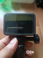 Go pro 10 with 2 battery and charger