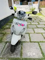 Jupiter 125 2022 white