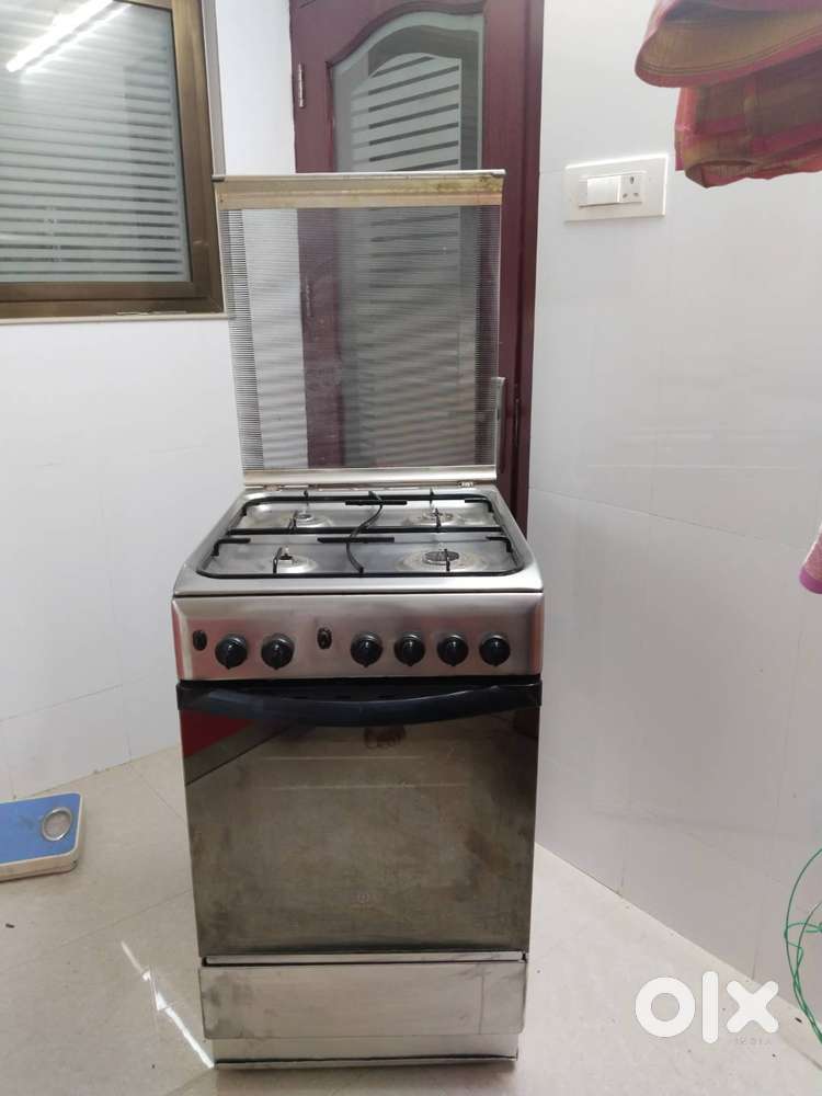 INDESIT cooking range