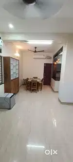 15 lacks Lease flat velachery ( semi furnished flat )