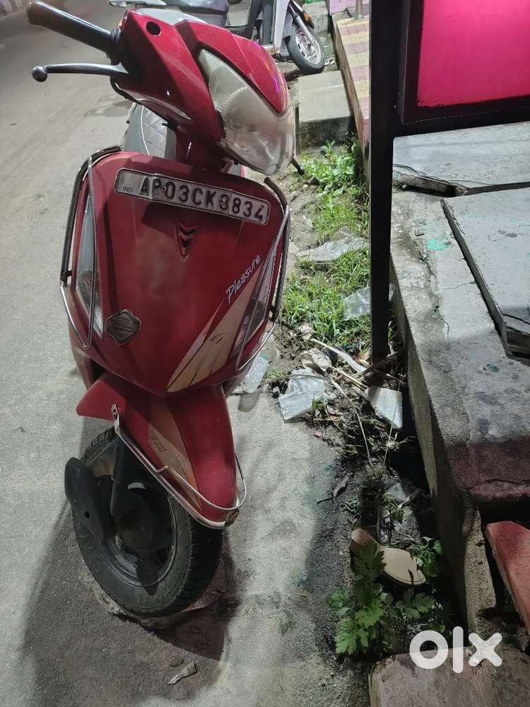 Good condition,new tyres,,,self problem..