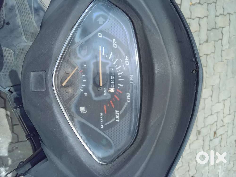 Honda activa 3g 2015 model for sale