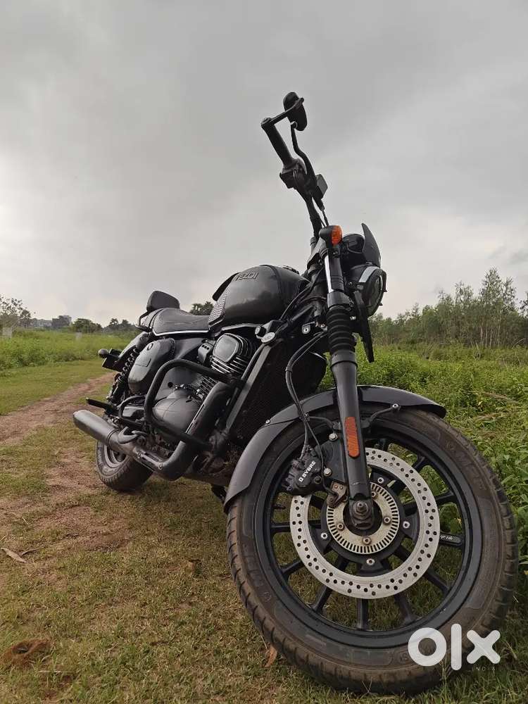 Jawa Yezdi roadster Fixed price No Bargaining money urgent