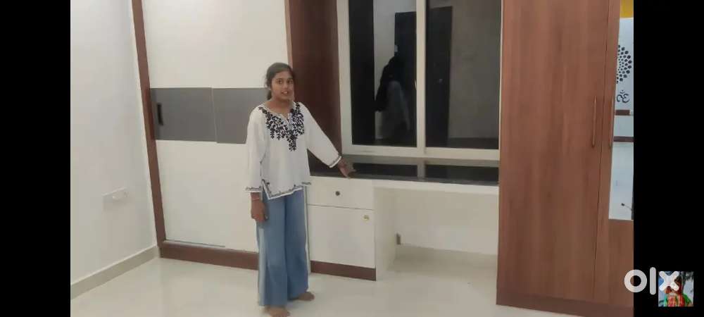 2bhk east facing corner flat  rent opp Kennedy high school Bachupally
