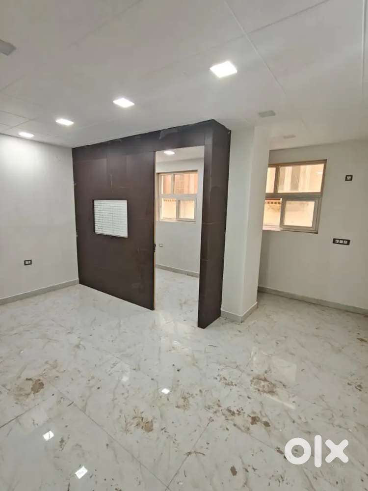 Super luxury fully furnished office space for rent in laxmi nagar