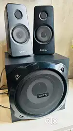 JBL infinity speakers with woofers