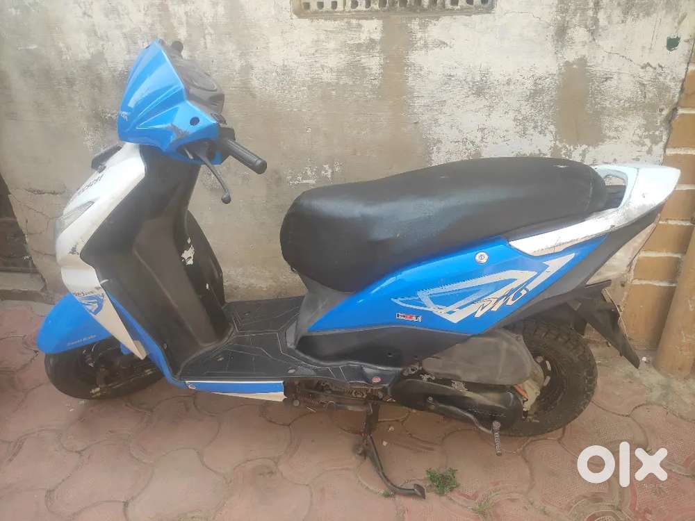 Honda dio, good condition urgent sell