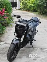 Dominar 400