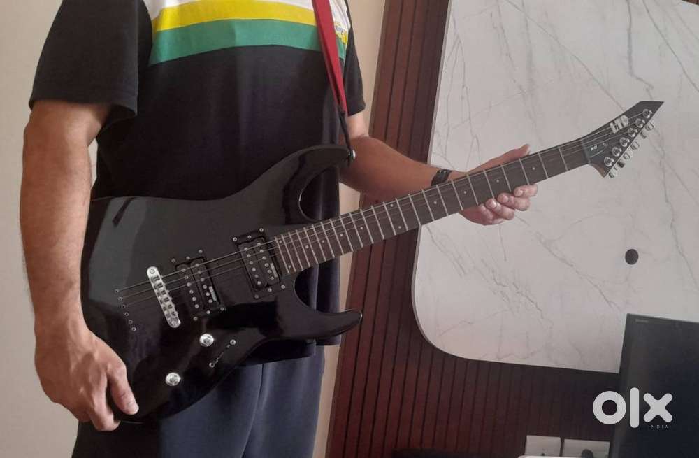 LTD M10 Black Electric Guitar + Zoom Pedal + Accessories