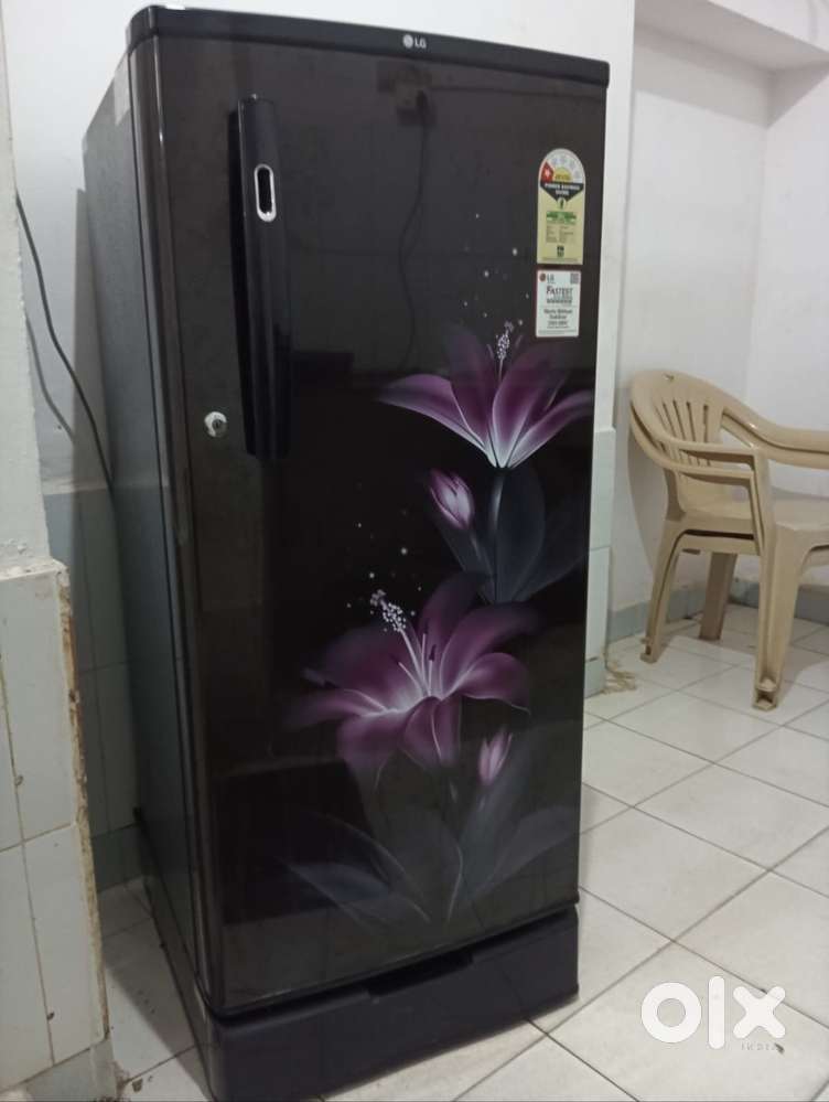 LG second hand fridge for sale Model/Year GL-D199OPGB/2022 190 LITRES